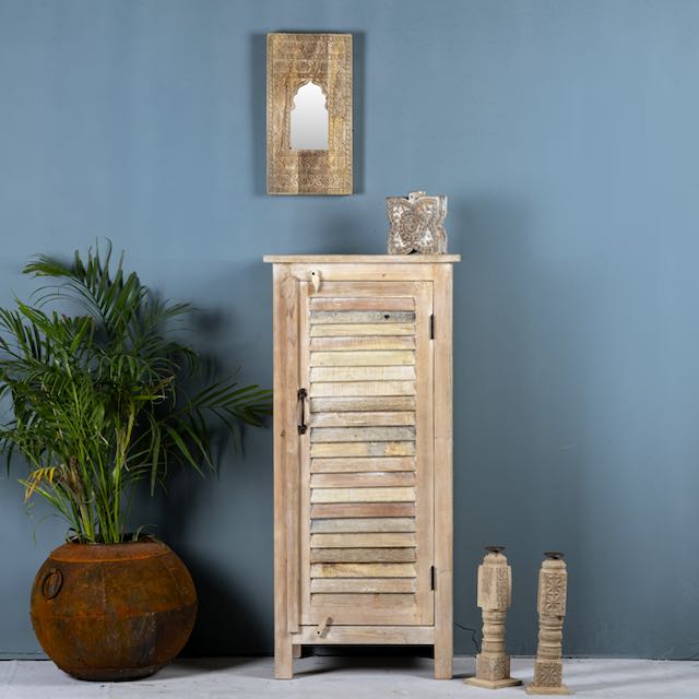 Reclaimed teak wood cabinet with slatted door and sandblasted finish, Ibiza-style, 122 × 56 × 40 cm.