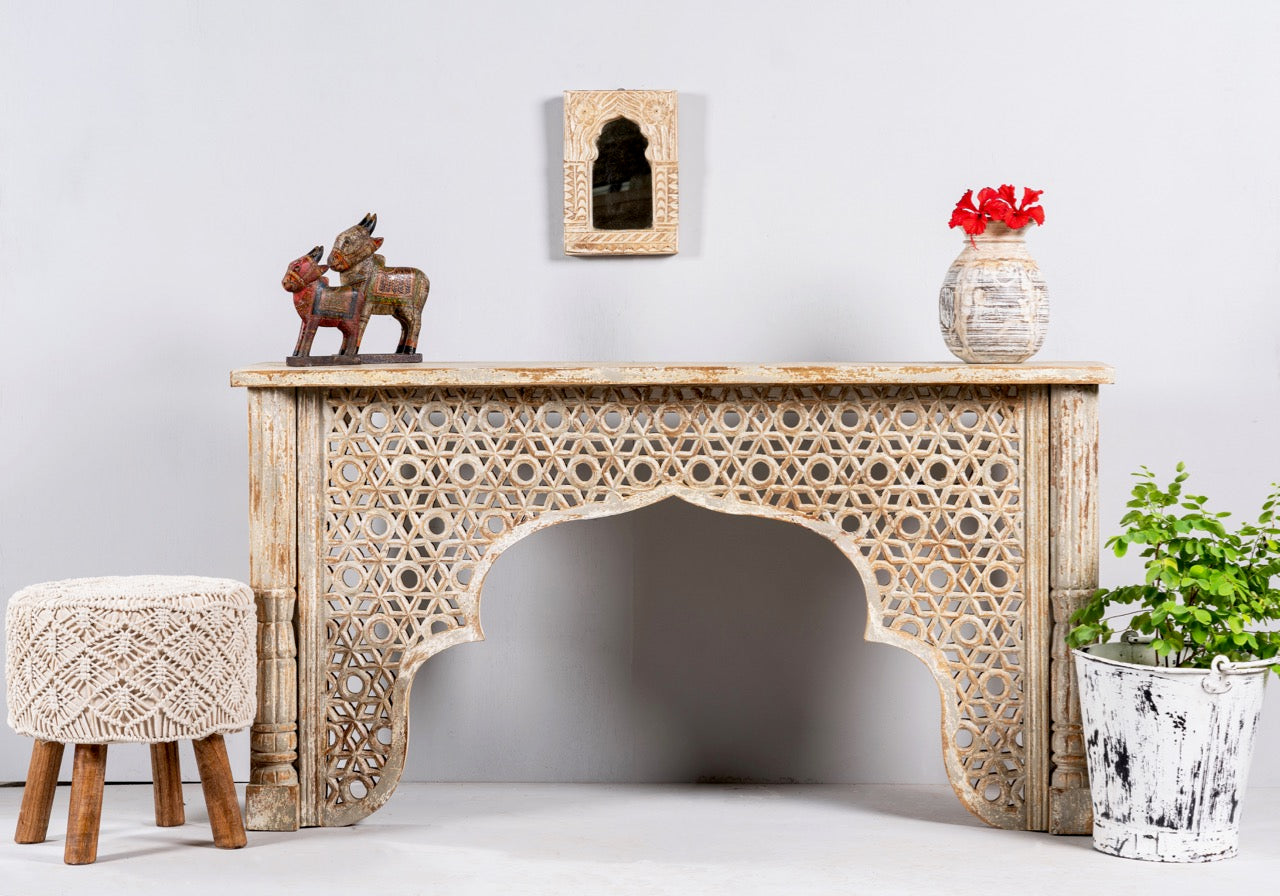 Hand carved mango wood console table in oriental style; unique hand carved furniture, 150 × 80 × 40 cm.