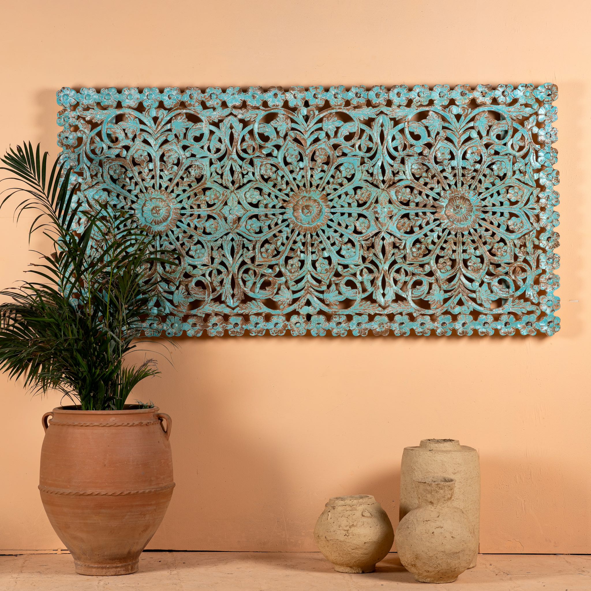 Hand-carved mango wood wall panel with floral motifs in blue finish – Kataee Blue model by Om Home & Garden