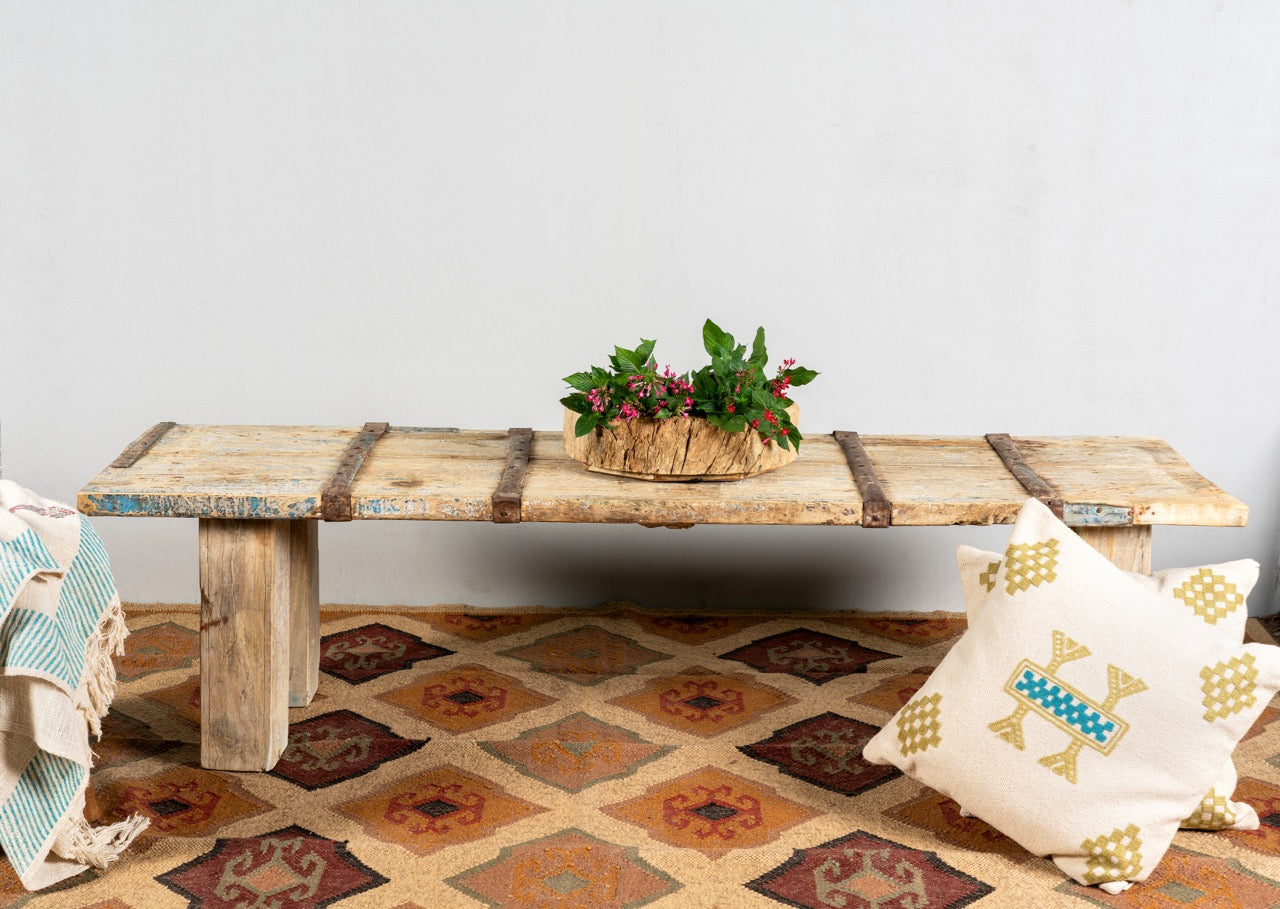 Beas, wooden coffee table