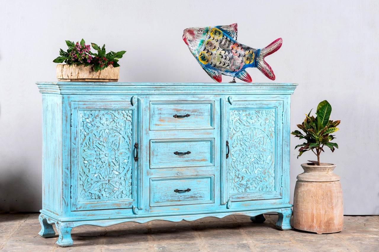 Naren, vintage blue sideboard