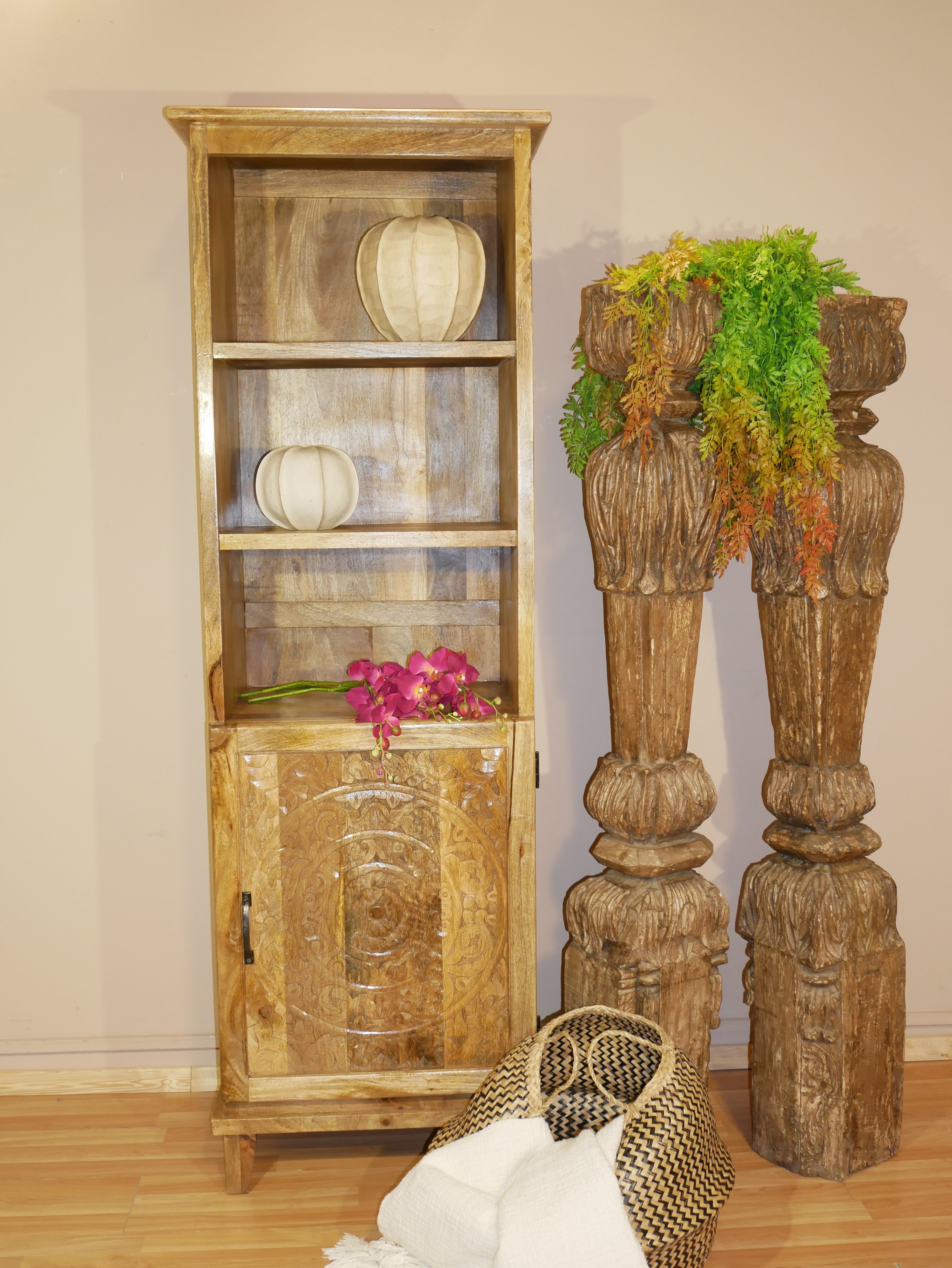 Flair, indian-style vintage shelf