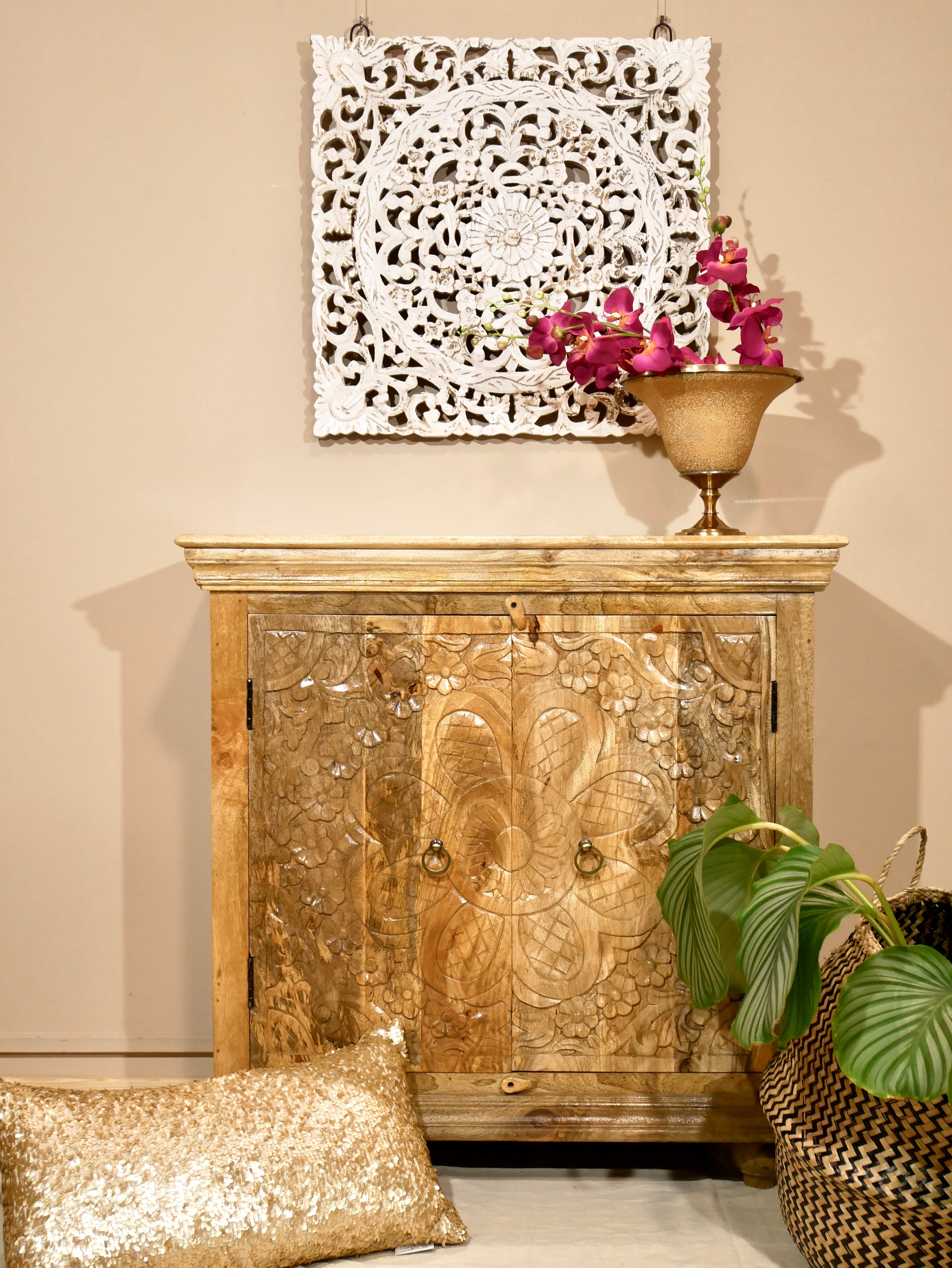Srinagar, wooden cupboard with floral motifs
