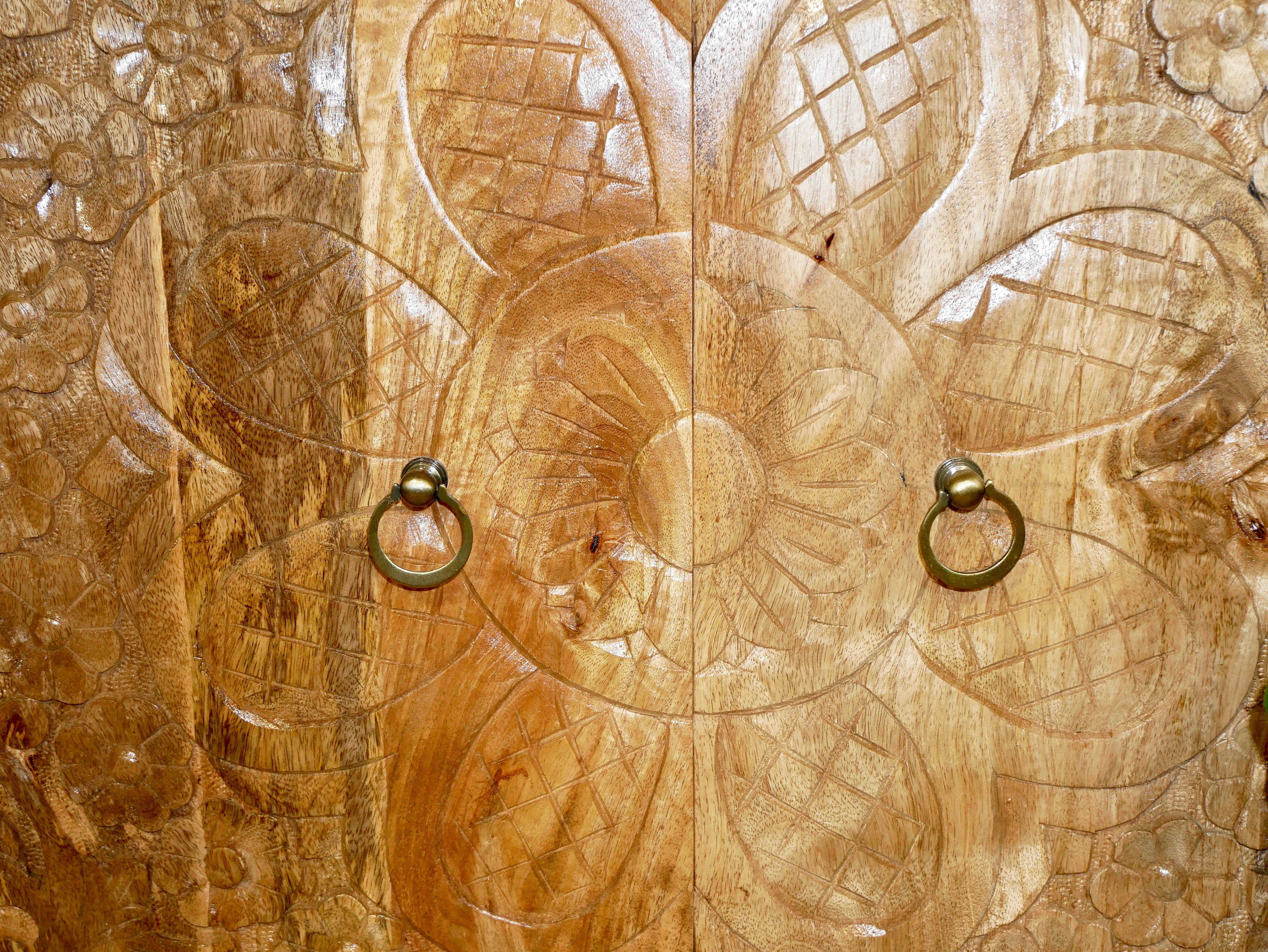 Srinagar, wooden cupboard with floral motifs